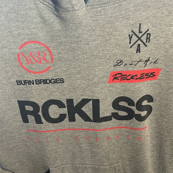 Mens YOUNG & RECKLESS hoodie - size S - Picture 3 of 5